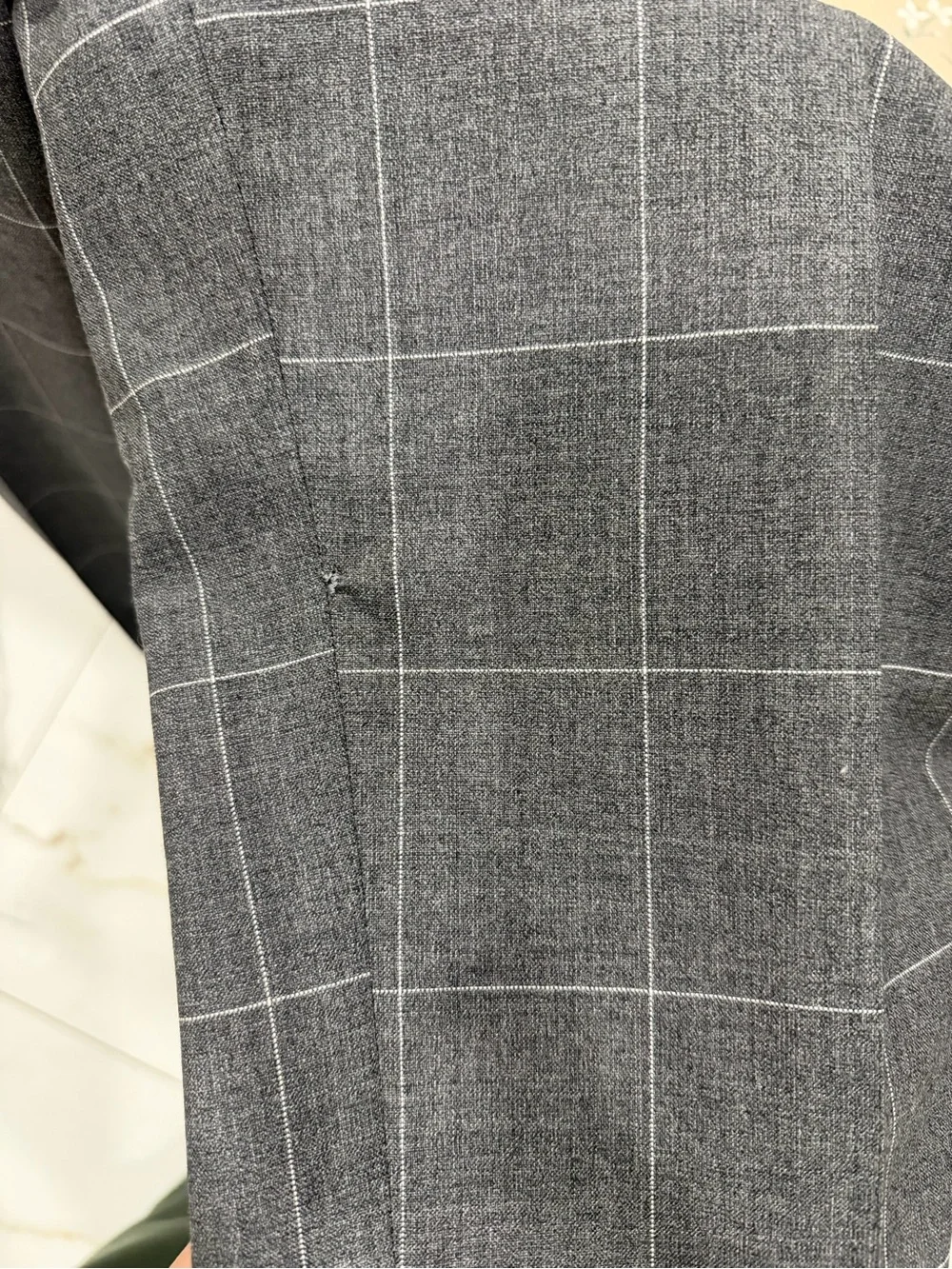 Suitsupply selling this